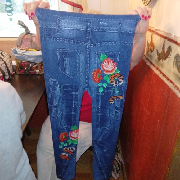 Leggings - Picture 2 of 2